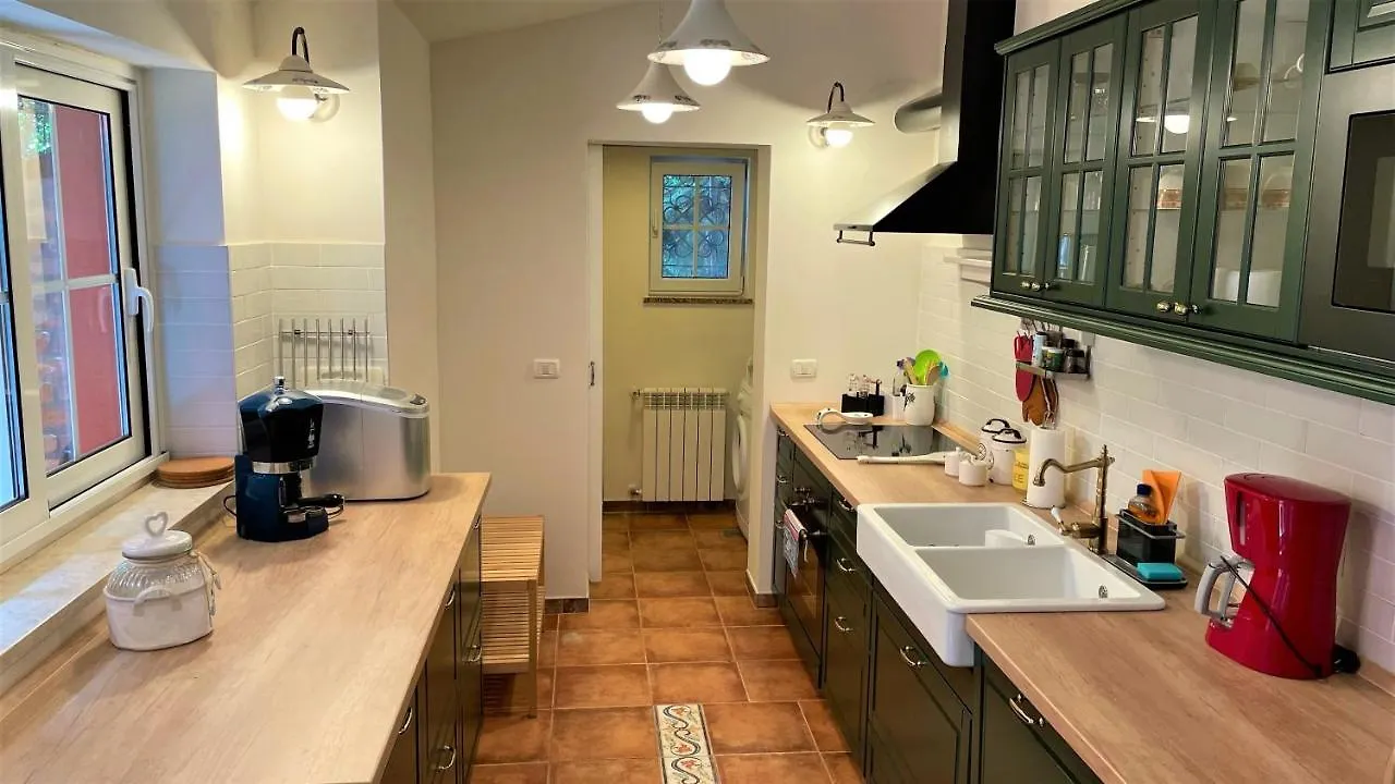 Villa Oria Pula 0*,
